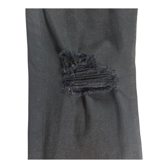 7 For All Mankind Black Ankle Cropped Distressed Jeans Size 26 - Picture 2 of 12